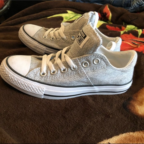 Converse - Picture 2 of 3